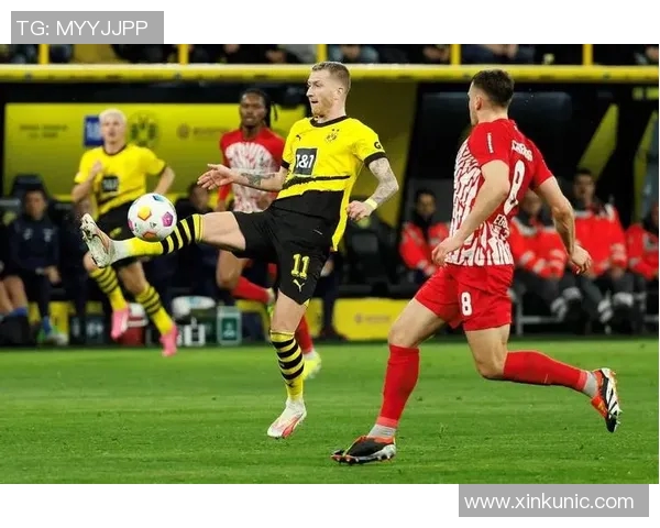 冲突升级!多特蒙德与教练发生激烈争执 冲突升级!多特蒙德与教练发生激烈争执